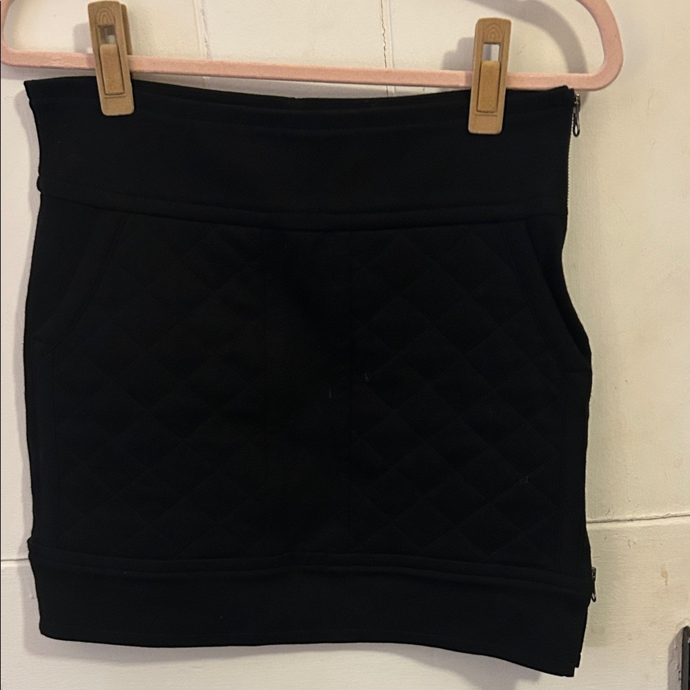 Elegant Sonya Rykiel Black Quilted Skirt